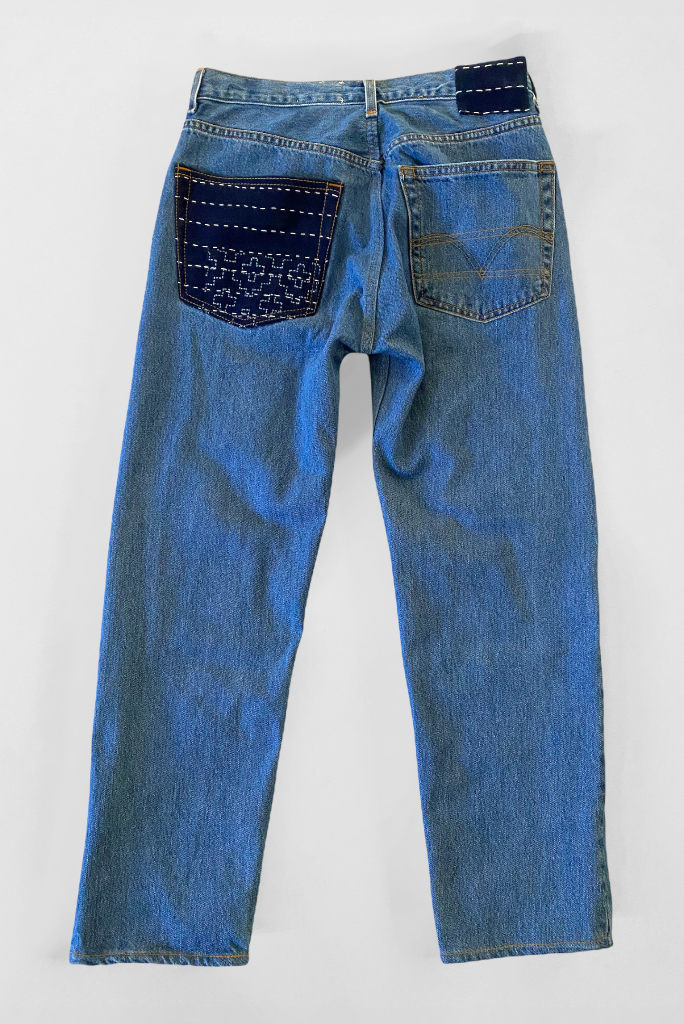 OVERLORD STONE JEANS